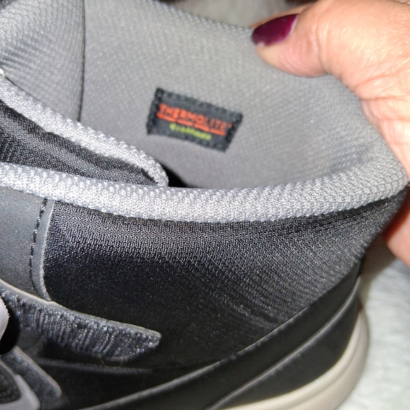 Black and Gray Athletic Shoes with Velcro Strap Size 6. Thermolite Eco Made. - Picture 4 of 6